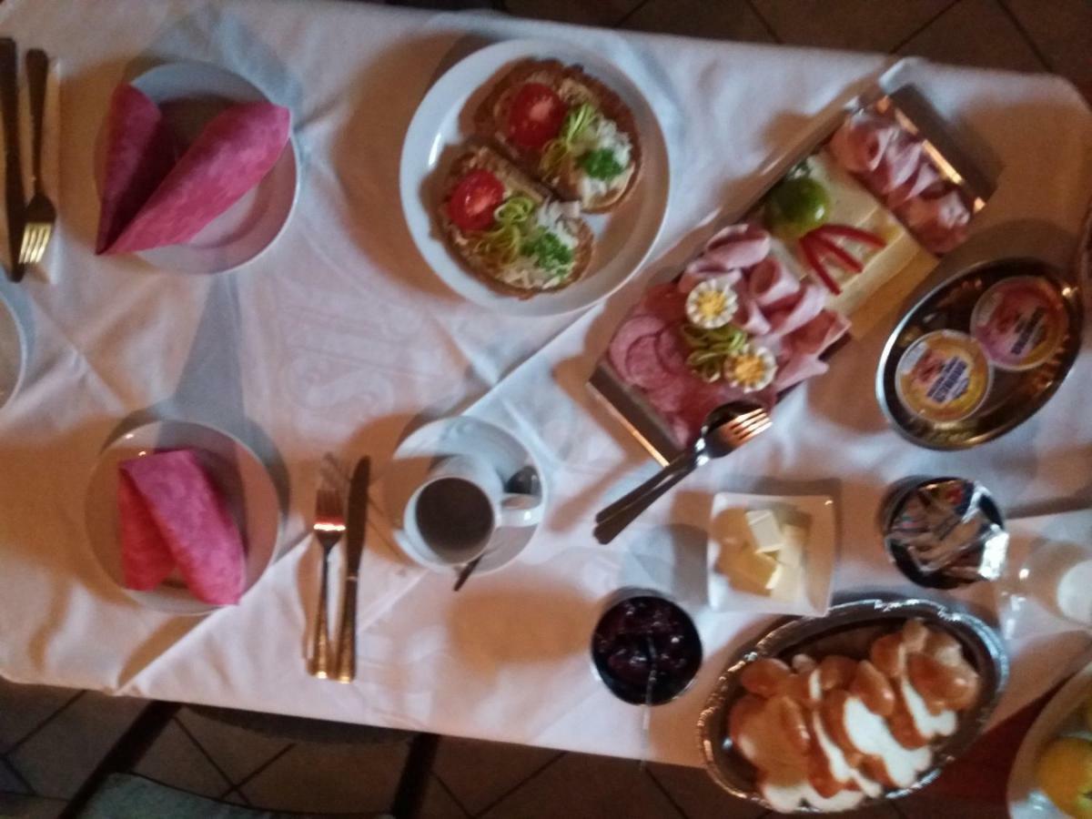 Penzion Kamenny Dvur Vimperk Eksteriør billede